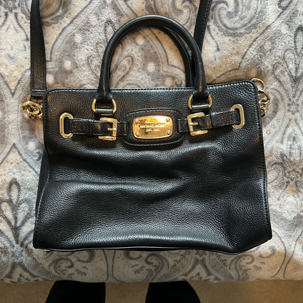 Michael Kors crossbody or handbag